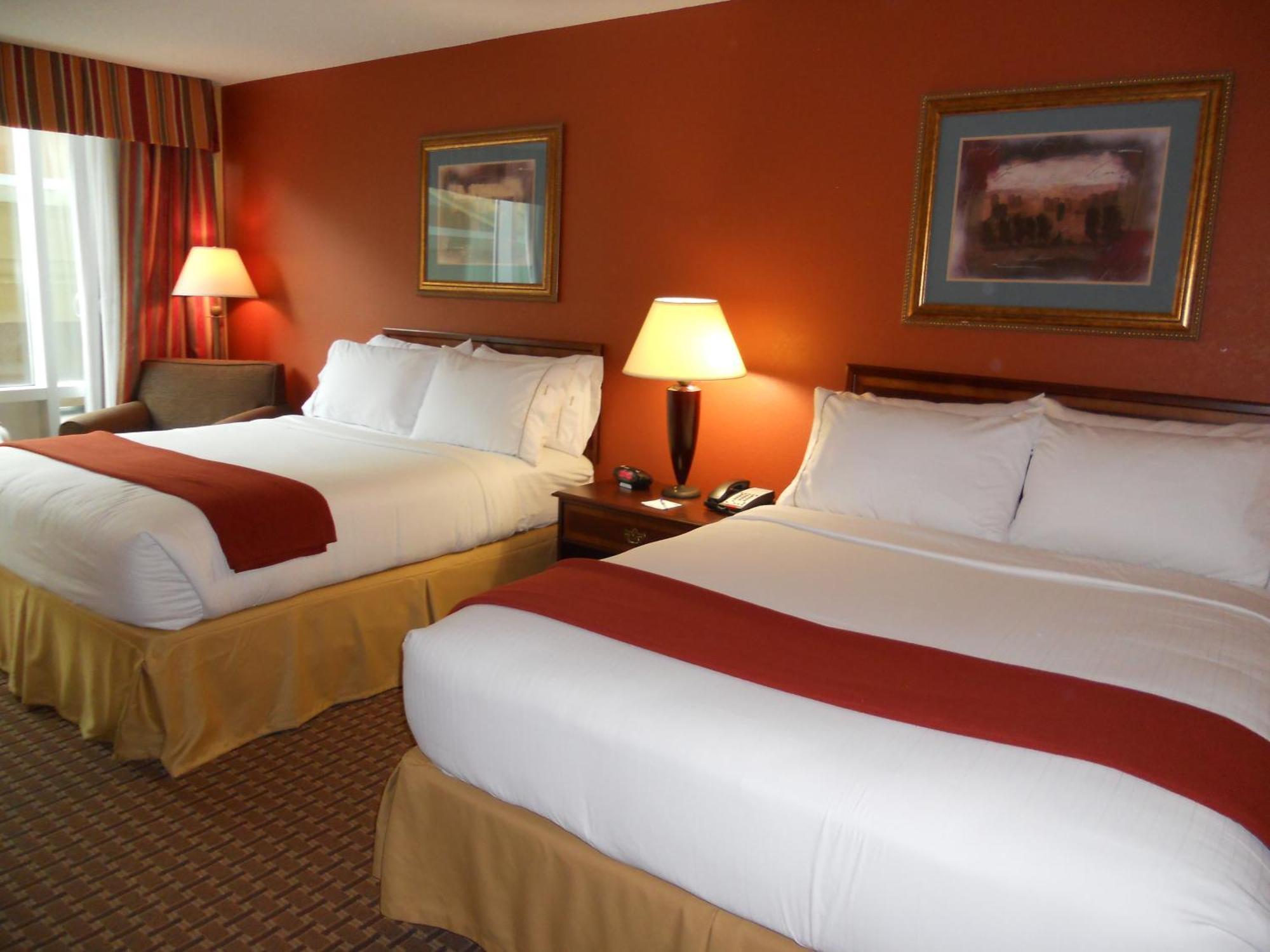 Holiday Inn Express And Suites Hazard By Ihg Exterior foto